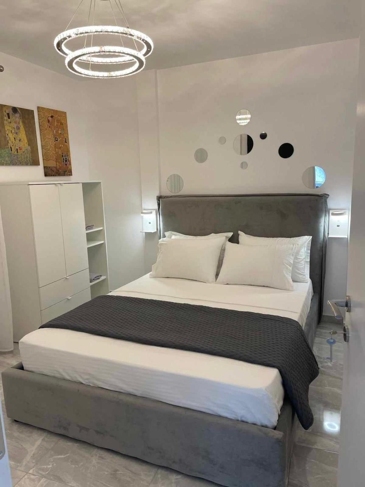 Flowery Penthouse In City Centre Of Thessaloníki Ngoại thất bức ảnh
